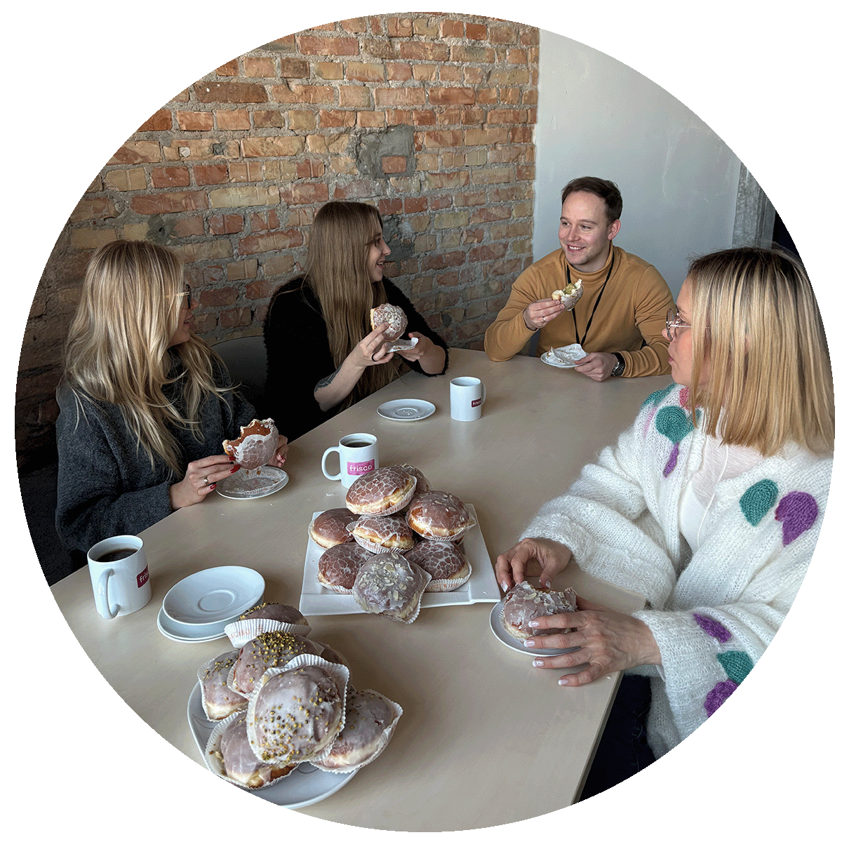 Odwiedź naszą stronę internetową